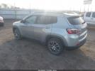 Jeep Compass Sun And Wheel Fwd Image 3