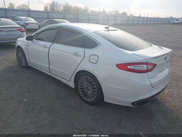 Ford Fusion Titanium Image 3