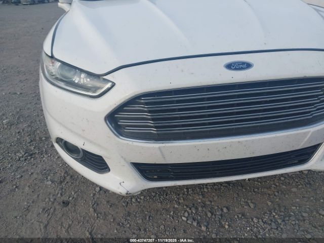 Ford Fusion Titanium Image 7