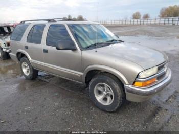  Salvage Chevrolet Blazer