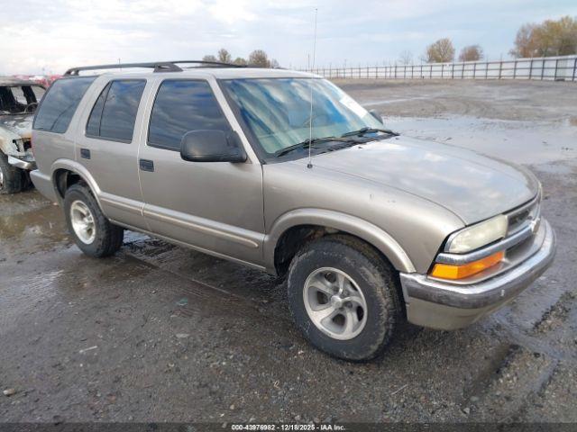  Salvage Chevrolet Blazer