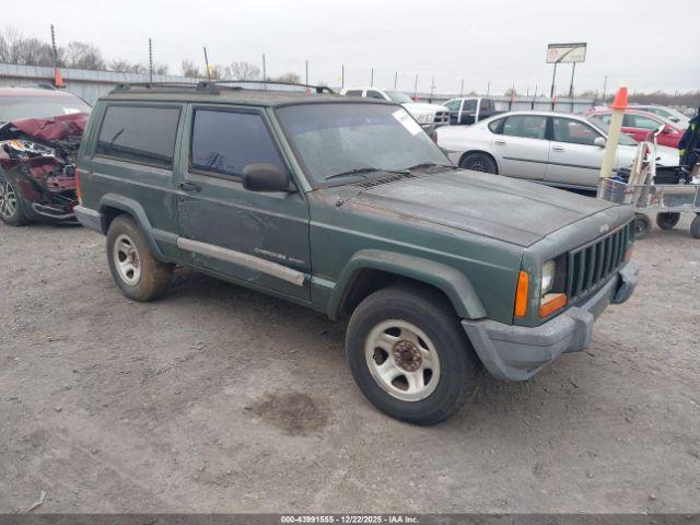  Salvage Jeep Cherokee