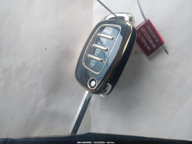 Hyundai SANTA FE 2.4l Image 11