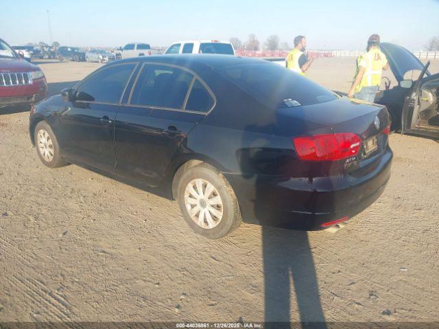 Volkswagen Jetta 2.0l S Image 4