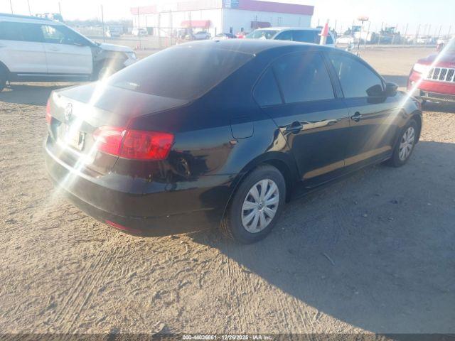 Volkswagen Jetta 2.0l S Image 2