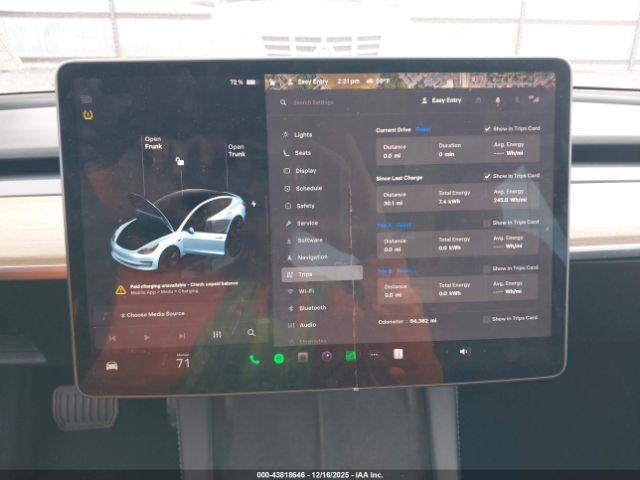 Tesla Model 3 Rear-wheel Drive Image 16