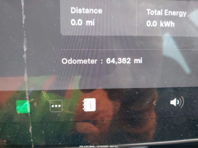 Tesla Model 3 Rear-wheel Drive Image 7