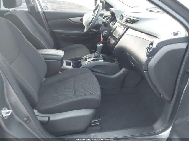 Nissan Rogue S Fwd Xtronic Cvt Image 6