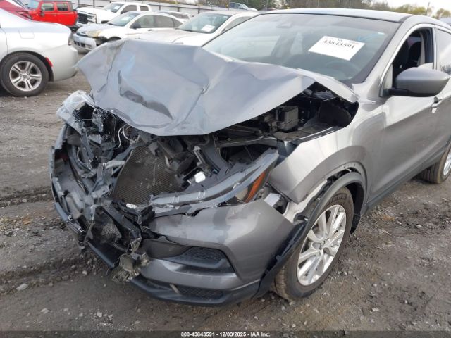 Nissan Rogue S Fwd Xtronic Cvt Image 16