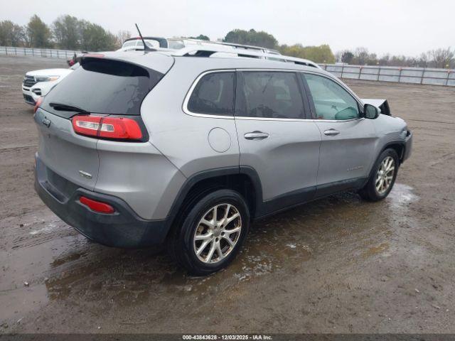 Jeep Cherokee Latitude Image 4