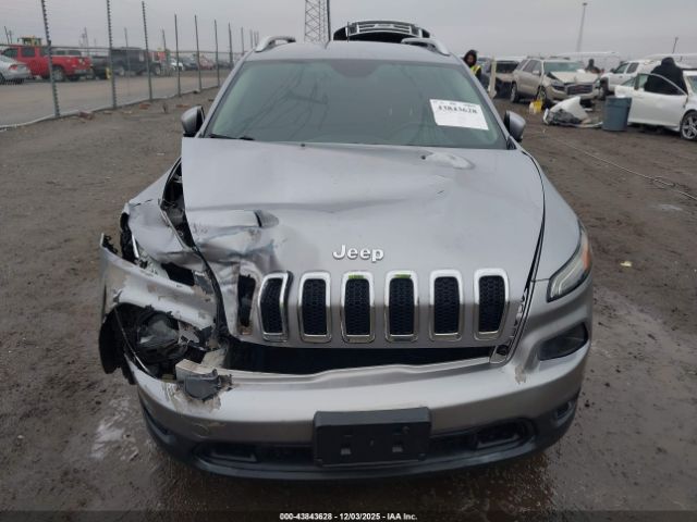 Jeep Cherokee Latitude Image 3
