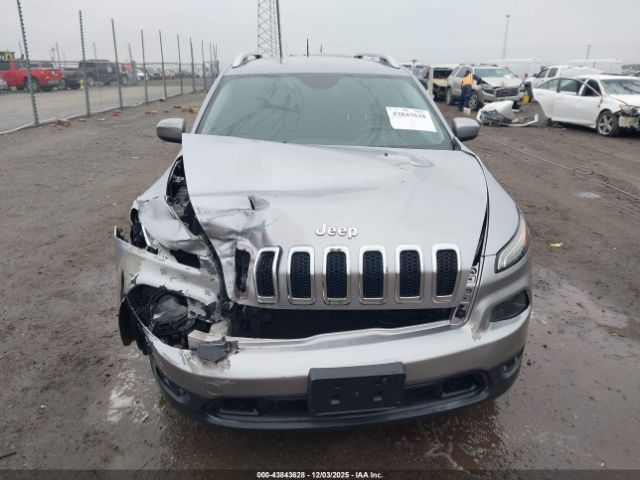 Jeep Cherokee Latitude Image 17