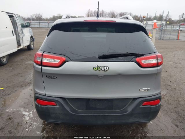 Jeep Cherokee Latitude Image 10