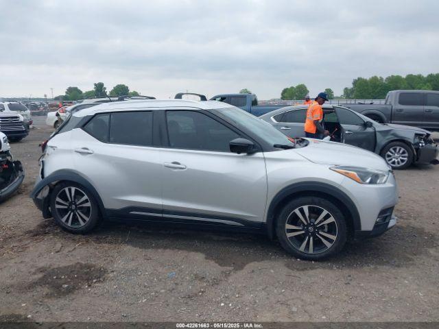 Nissan Kicks Sr Image 14