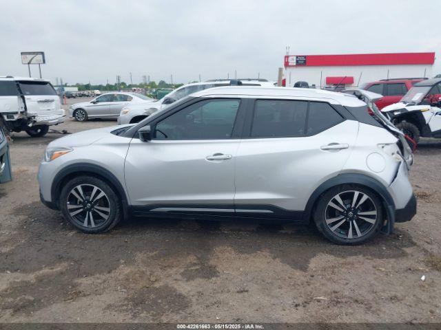 Nissan Kicks Sr Image 12