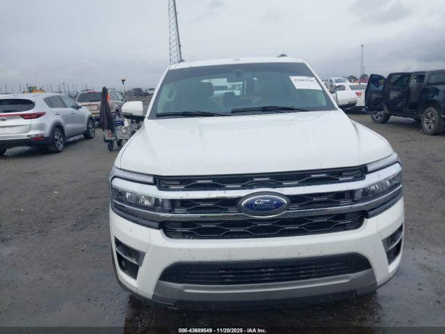 Ford Expedition Limited Image 2