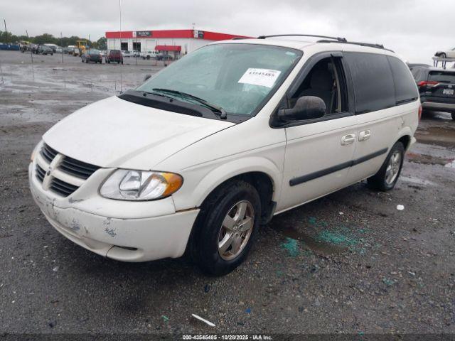 Dodge Caravan Sxt Image 10