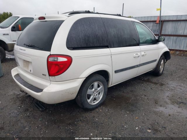 Dodge Caravan Sxt Image 9