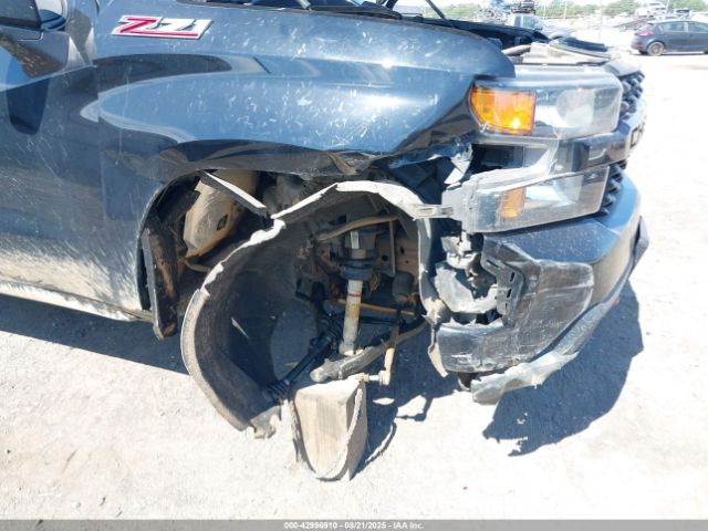 Chevrolet Silverado 1500 Custom Trail Boss Image 15