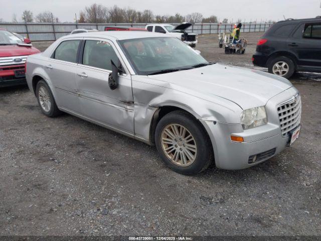  Salvage Chrysler 300