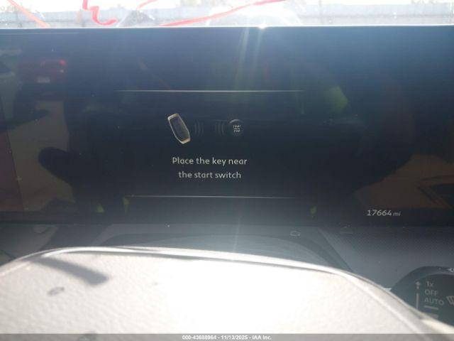 INFINITI Qx Luxe Image 8