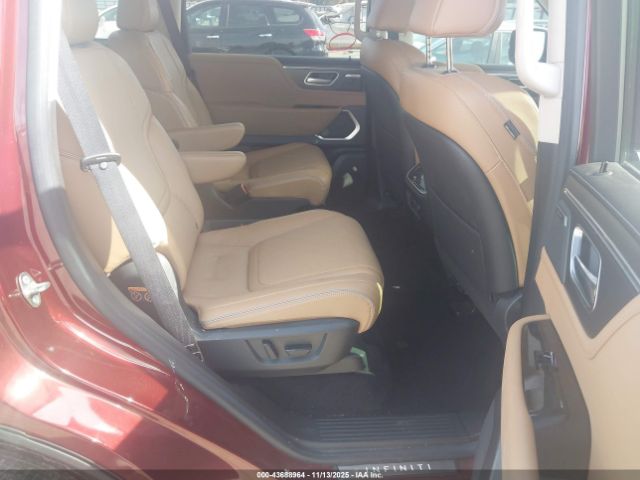 INFINITI Qx Luxe Image 6