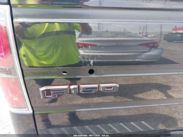 Ford F-150 Lariat Image 18