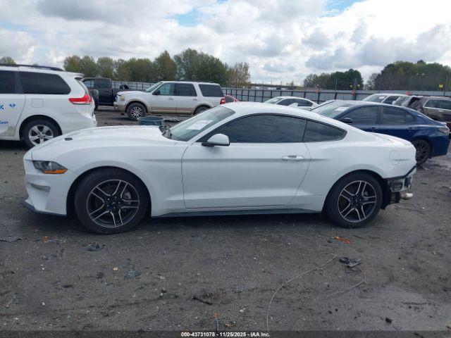 Ford Mustang Ecoboost Premium Fastback Image 17