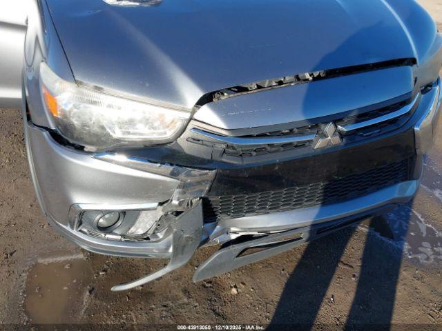 Mitsubishi Outlander 2.0 Le Image 16