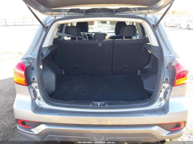 Mitsubishi Outlander 2.0 Le Image 9