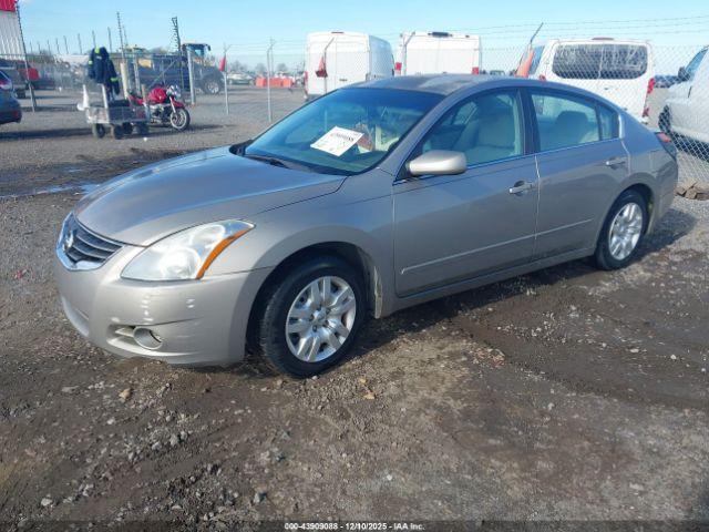 Nissan Altima 2.5 S Image 15
