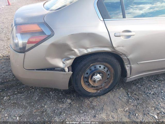 Nissan Altima 2.5 S Image 4