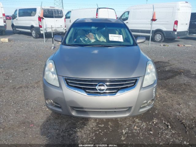 Nissan Altima 2.5 S Image 13