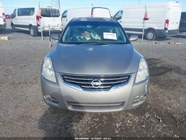 Nissan Altima 2.5 S Image 13