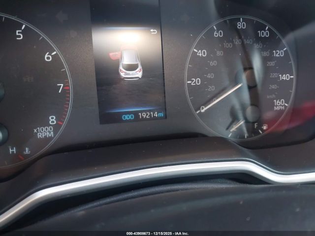 Toyota Corolla Se Image 9