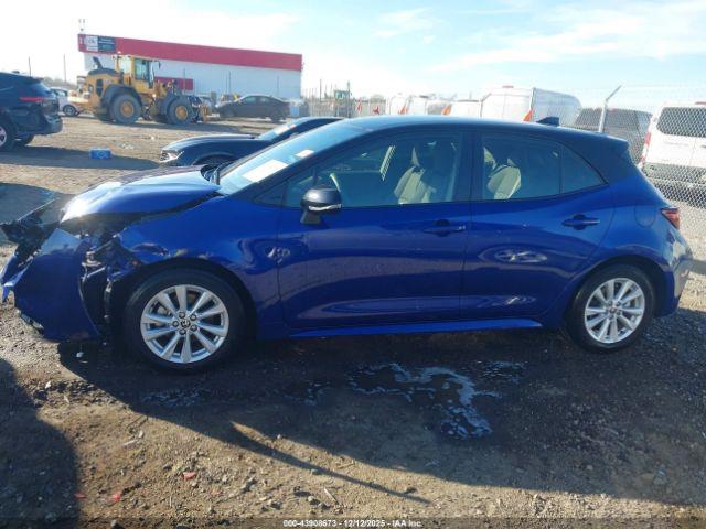 Toyota Corolla Se Image 13