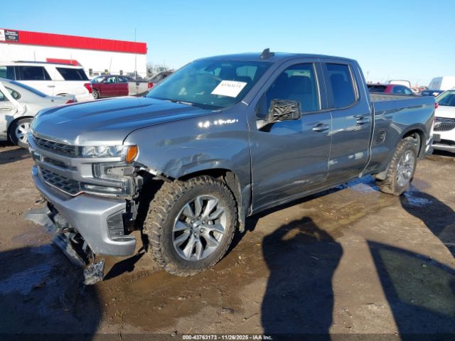 Chevrolet Silverado 1500 Rst Image 3