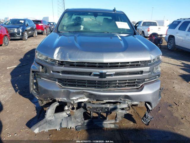 Chevrolet Silverado 1500 Rst Image 15