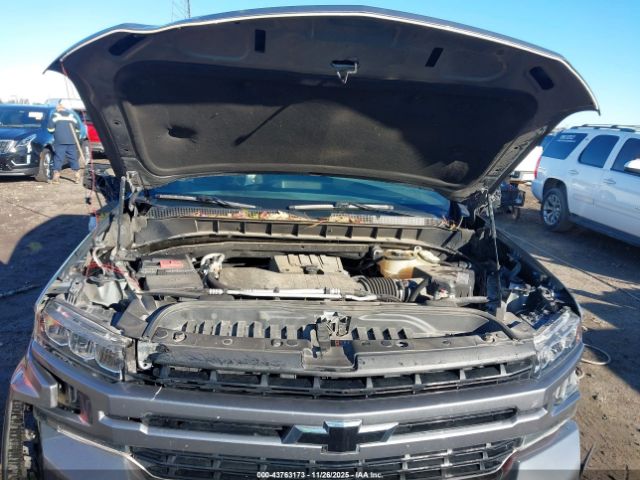 Chevrolet Silverado 1500 Rst Image 8