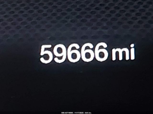 Jeep Renegade Trailhawk 4x4 Image 4