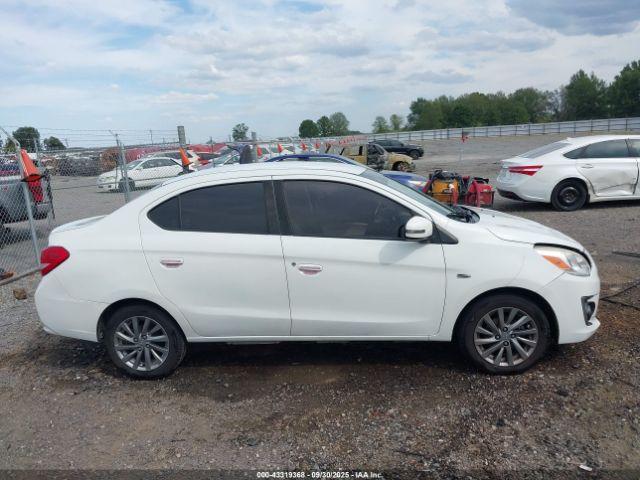 Mitsubishi Mirage Se Image 8