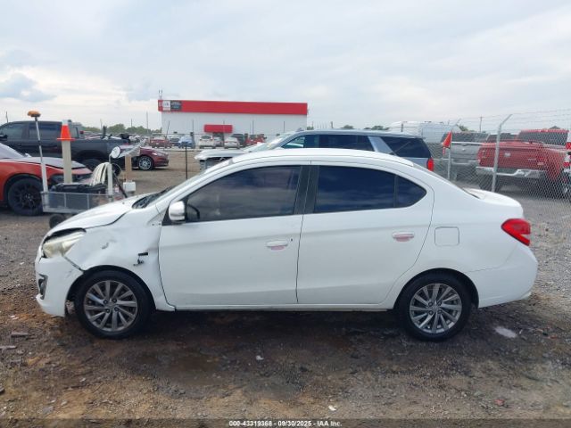 Mitsubishi Mirage Se Image 11