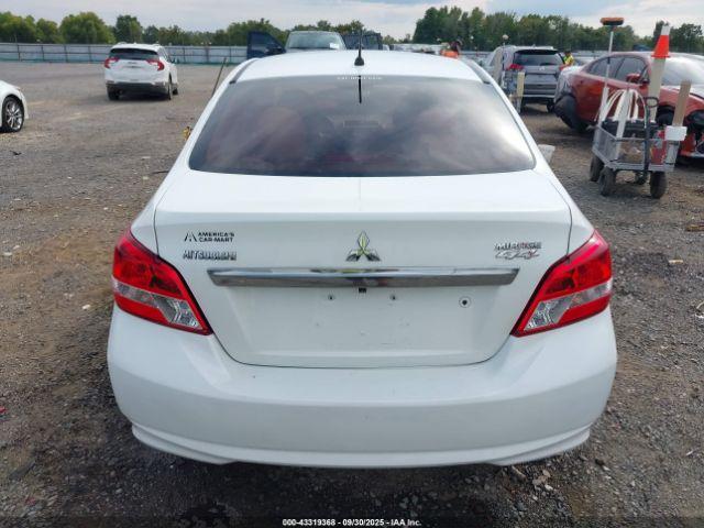 Mitsubishi Mirage Se Image 14