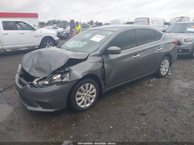 Nissan Sentra S Image 3