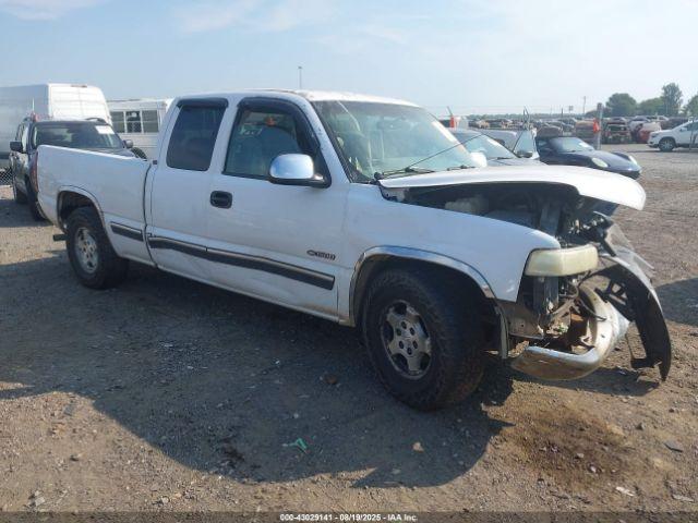  Salvage Chevrolet Silverado 1500