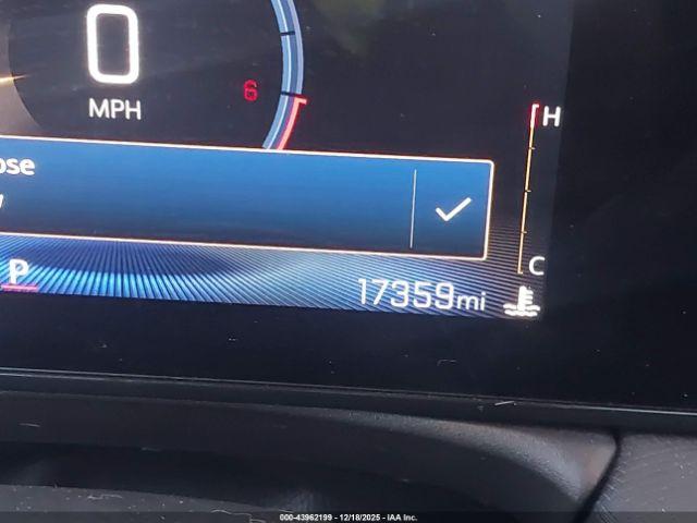 Chevrolet Trailblazer Fwd Lt Image 8