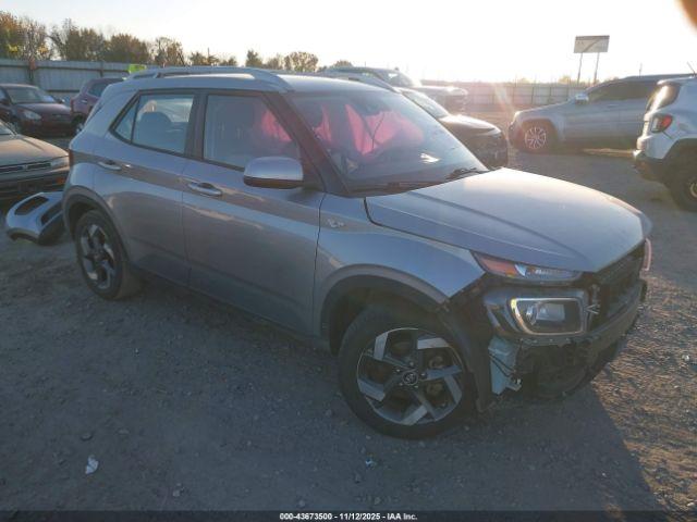  Salvage Hyundai VENUE