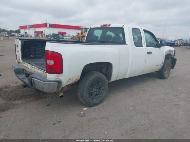Chevrolet Silverado 1500 Work Truck Image 17