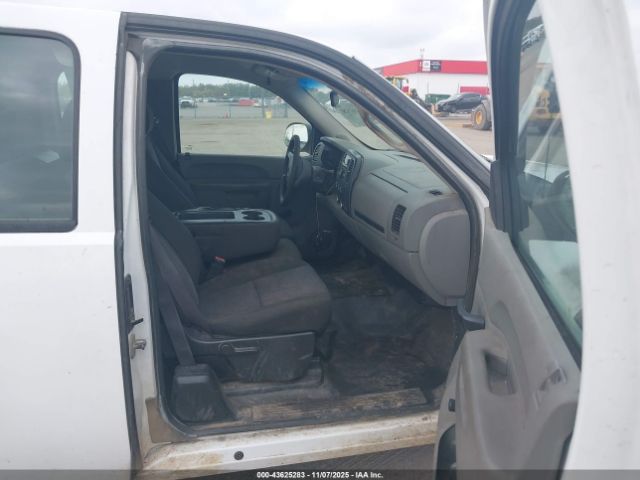 Chevrolet Silverado 1500 Work Truck Image 4