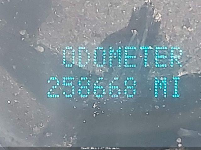 Chevrolet Silverado 1500 Work Truck Image 9